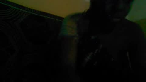 prettyzuzu online show from October 28, 8:37 am