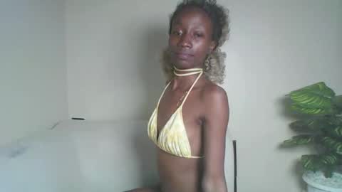 PRETY online show from May 25, 3:18 pm
