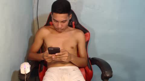 primohunterz online show from December 2, 4:42 am