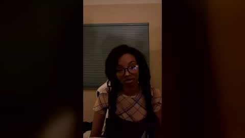 primrose22 online show from July 28, 4:21 am