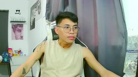 prince_harrison online show from August 1, 1:29 am