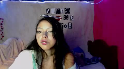  Elia  online show from October 31, 2:12 am