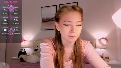 Princess Diana online show from May 21, 8:37 pm