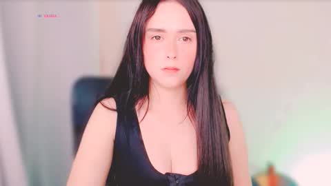 ArianaJoliiee online show from December 18, 2:40 am