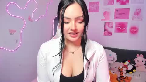   online show from June 16, 10:36 pm