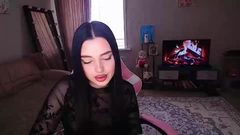 princessamira1 online show from April 14, 9:45 am