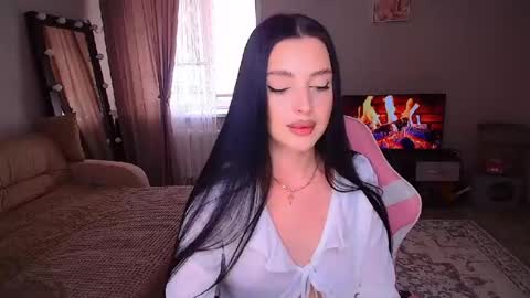 princessamira1 online show from July 4, 3:10 am