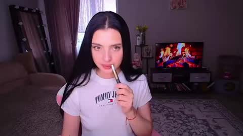 princessamira1 online show from July 8, 9:35 am