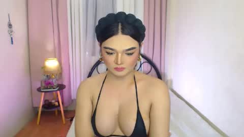 PrincessDONT FORGET TO FOLLOW ME online show from June 18, 9:14 am