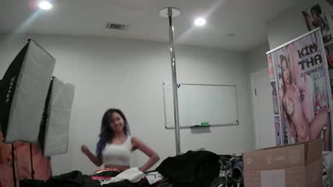 princesskimami online show from October 29, 2:13 am