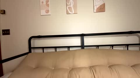 princessviccxo online show from April 8, 4:48 am