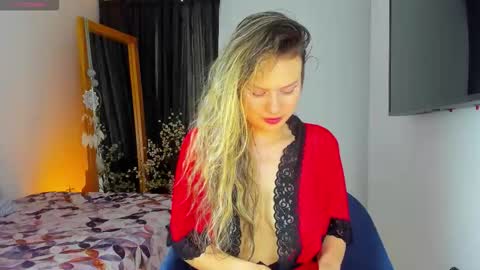 princessmariana25 online show from January 12, 7:43 pm