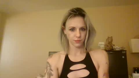 princessslut351458 online show from February 27, 5:40 am