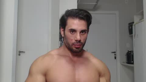 promuscles4u online show from February 26, 12:30 am