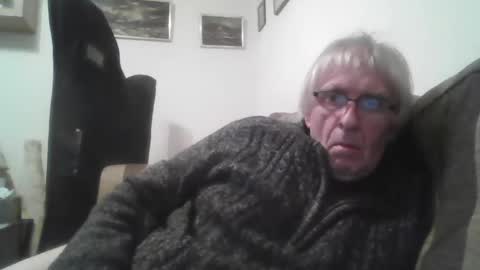 proudwelshman online show from February 10, 11:34 pm