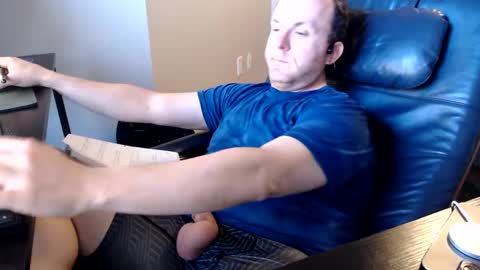 DesertRat online show from December 4, 11:30 pm