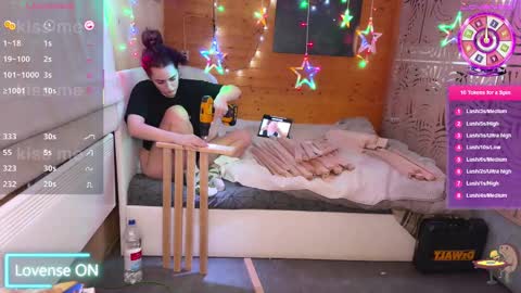 Queen of Pain online show from February 10, 10:09 pm