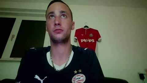 Mikey online show from April 12, 1:09 am