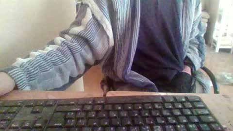 pup_y online show from November 29, 8:00 am