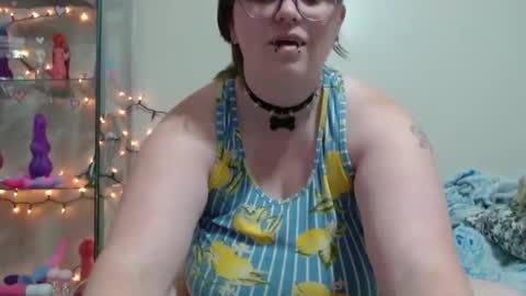 PupGhostt online show from April 21, 6:48 pm