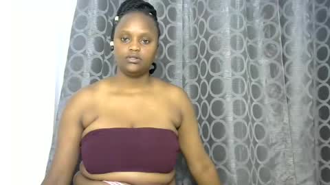 pure_seductive online show from July 28, 12:23 pm