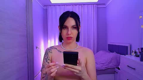 Julia online show from January 11, 4:13 pm