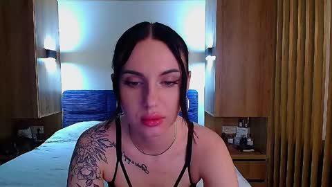Julia online show from June 9, 3:33 pm