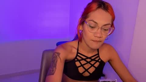 purepleasure25 online show from November 29, 9:11 pm