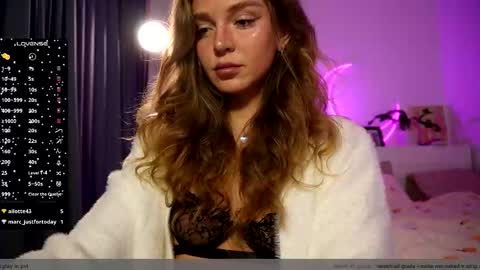 Snapshot of purple_baby chatting on September 26, 5:32 pm Sasha  wait you here 6 of November. will celebrate my B- day online show from September 26, 5:32 pm