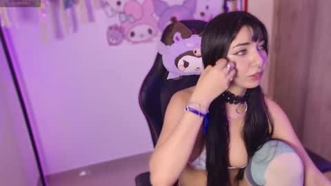 purple_ema online show from January 6, 8:02 pm