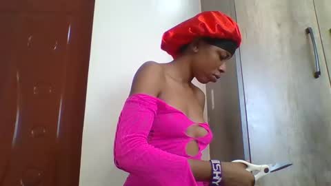 Sweetpie online show from September 25, 5:14 am