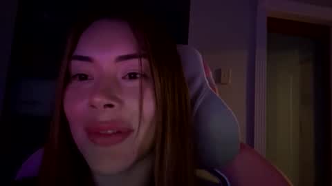 pussycandy4u online show from December 17, 3:16 pm