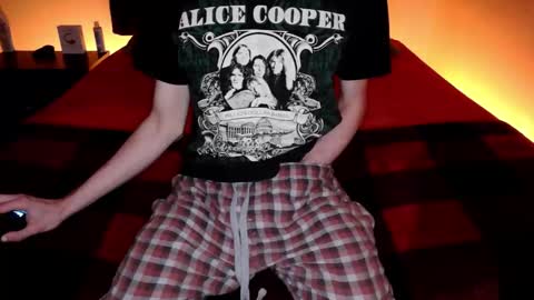 pussylover2182 online show from March 13, 4:49 am