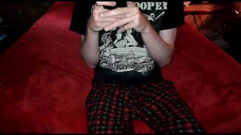 pussylover2182 online show from July 27, 12:08 am