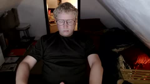 pussylovercb online show from July 19, 9:50 pm