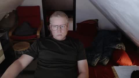 pussylovercb online show from September 9, 9:53 am