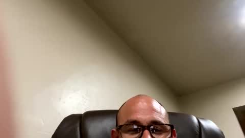 pussypleaser209 online show from March 5, 9:40 am