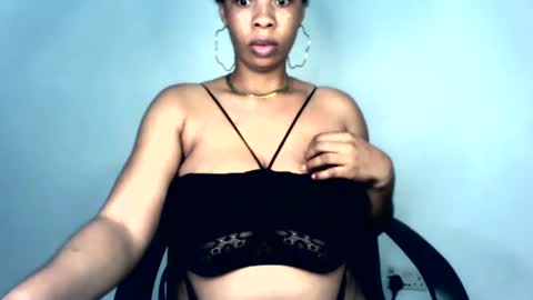pussywet8623448 online show from July 23, 3:15 am