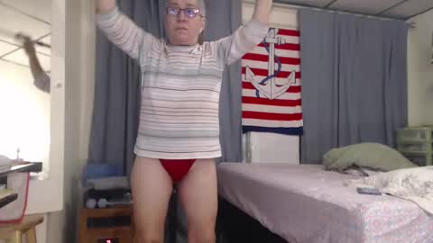 putiputi4u online show from January 14, 5:04 am