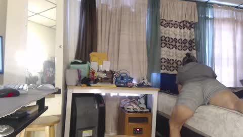 putiputi4u online show from January 15, 2:35 pm