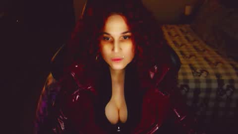 Kitty online show from January 5, 7:50 pm