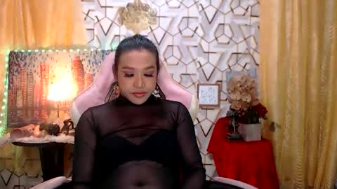 Queen Agatha online show from March 7, 4:51 pm