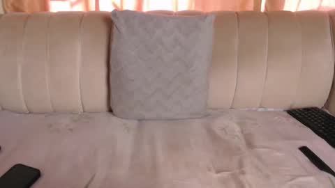 RYLEIGHN online show from February 12, 12:09 pm