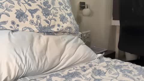 quasilob175 online show from February 26, 6:22 pm