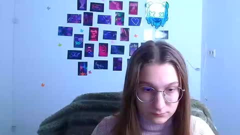 Amelie online show from February 17, 12:26 pm