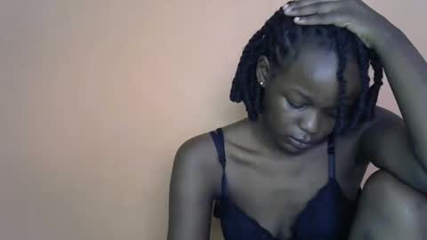 queen_banice online show from February 14, 9:01 am