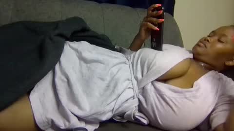 queen_doli online show from February 18, 10:20 pm