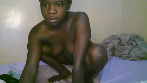 queen_latasha online show from February 28, 4:16 am