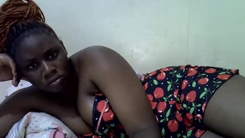 queen_leilla online show from June 23, 3:25 am