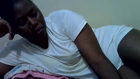 queen_leilla online show from July 25, 5:38 am